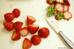 strawberry-ice-cubes-03.jpg