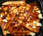 1199px-Poutine.JPG