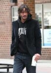 Keanu+Reeves+Steps+Out+In+NYC+HmEiOoRdhtQl.jpg