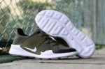 Nike Arrowz Khaki White 902813-009.jpg