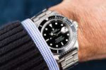 Rolex-submariner-wristshot.jpg