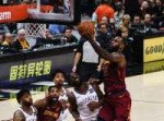 1024px-LeBronJamesLayup(ClevelandvsBrooklyn2018).jpg