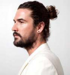 top-knot-hairstyle-men-1.jpg