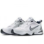 nike-air-monarch-IV-white-metallic-silver-415445102-4-1200x[...].jpg