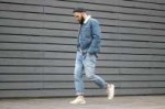 blue-double-denim-mens-street-style-800x534-696x465.jpg