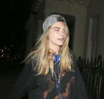 diaporamaphoto-cara-delevingne-casquette-16.jpg