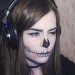 2018-10-28 - HALLOWEEN STREAM!.mp4snapshot00.19.39[2018.10.[...].jpg