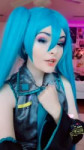 gushaboutyourcrushinthecomments!!hatsunemikuvocaloidcosplay[...].mp4