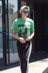 kristen-stewart-out-in-la-08-04-2019-2.jpg