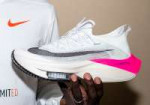 nike-zoom-vaporfly-eliud-kipchoge-chicago-marathon-2.jpg