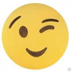 82638-bolshaja-podushka-emoji-podmigivaet[1].jpg