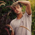 camerondallas-2-9aug17-instagram.jpg