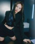 Nayeon-fullBodyPicture(13).webp