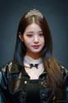 230423-IVE-Wonyoung-documents-1.jpeg