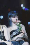 221126-LE-SSERAFIM-Chaewon-at-Melon-Music-Awards-documents-27.jpeg