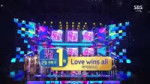 IU Love wins all 6th Win @ SBS Inkigayo 240218.mp4