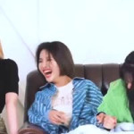 Just Soyeon laughing.mp4
