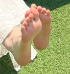 karina-feet-v0-j3o4niwlrkgc1.jpg