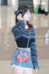 240921-IVE-Rei-at-Gimpo-International-Airport-documents-4.jpeg