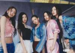 ITZY-fullPicture(25).webp