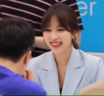 Mina always makes sure to have eye conta...nd her gu (720p).mp4