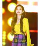 blackpink-jennie-inspired-korea-university-performance-earr[...].png