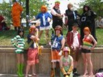 092d4OnePieceCosplay48466148897e0f1bb28fo