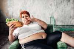 fat-woman-eats-sandwich-overweight-fatty266732-4063.jpg