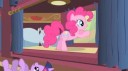 PinkiePielookingoutsidethewindowatbuffaloS1E21.png