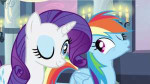 800px-Rarity&RainbowDashwinkS2E25.png