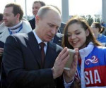 Apple-putin-iPhone.jpg