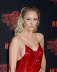 maika-monroe-at-stranger-things-season-2-premiere-in-los-an[...].jpg