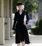 elle-fanning-out-on-roberston-blvd-in-los-angeles-11-27-201[...]