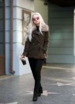 dove-cameron-out-and-about-in-hollywood-11-28-2017-1