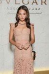 alicia-vikander-grand-opening-bulgari-dubai-uae-05-dec-17-1[...]