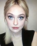 dakota-fanning-social-media-11-15-2017-12.jpg