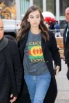 hailee-steinfeld-at-jimmy-kimmel-live-in-new-york-12-14-201[...].jpg