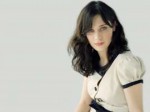 zooey-deschanel-wallpaper-2[1].jpg