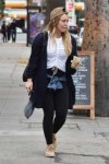 hilary-duff-out-for-lunch-in-studio-city-1318-10.jpg