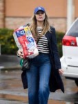 elizabeth-olsen-shopping-in-los-angeles-01-09-2018-1.jpg