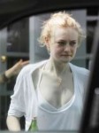 dakota-fanning-going-out-without-makeup.jpg