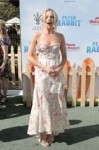 margot-robbie-peter-rabbit-premiere-in-los-angeles-11.jpg