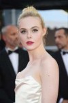 elle-fanning-01.nocrop.w710.h2147483647.2x.jpg