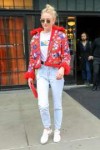 sophie-turner-leaves-her-hotel-in-new-york-02-24-2018-4.jpg