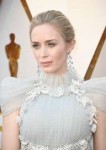 emily-blunt-oscars-2018-red-carpet-1.jpg