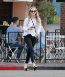 amanda-seyfried-out-in-west-hollywood-03-09-2018-2.jpg