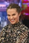 alicia-vikander-at-el-hormiguero-3.0-tv-show-in-madrid-03-1[...].jpg