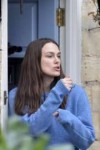 keira-knightley-on-the-set-of-official-secrets-in-wetherby-[...].jpg