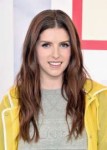 anna-kendrick-at-hunter-for-target-ultimate-family-festival[...].jpg