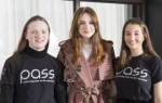 Karen-Gillan-with-Edinburgh-College-students.jpg